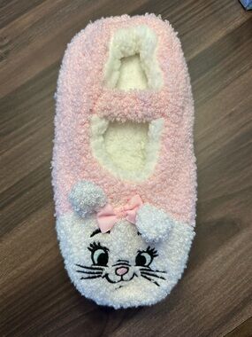 NWT Disney Marie The Aristocats plush slippers